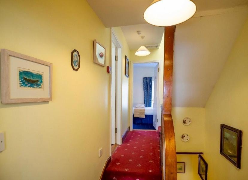 White Heather House Clifden Town Square Esterno foto